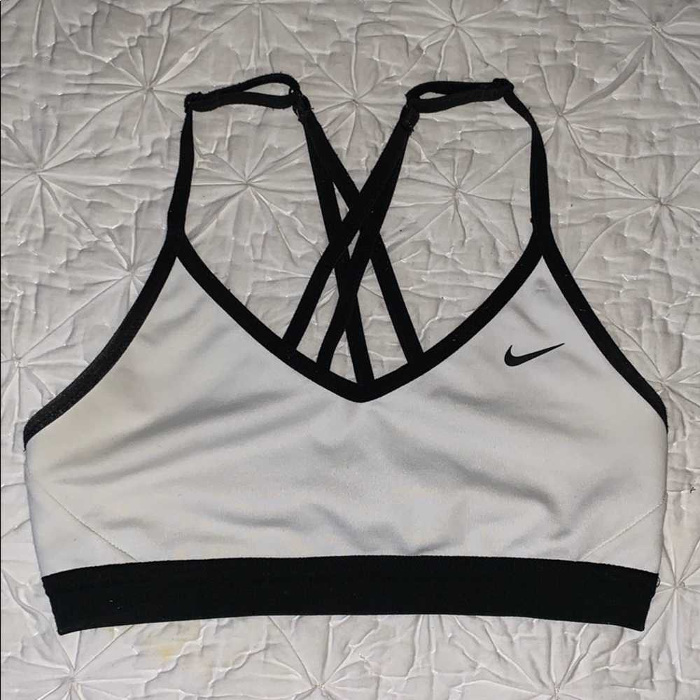 nike sports bra